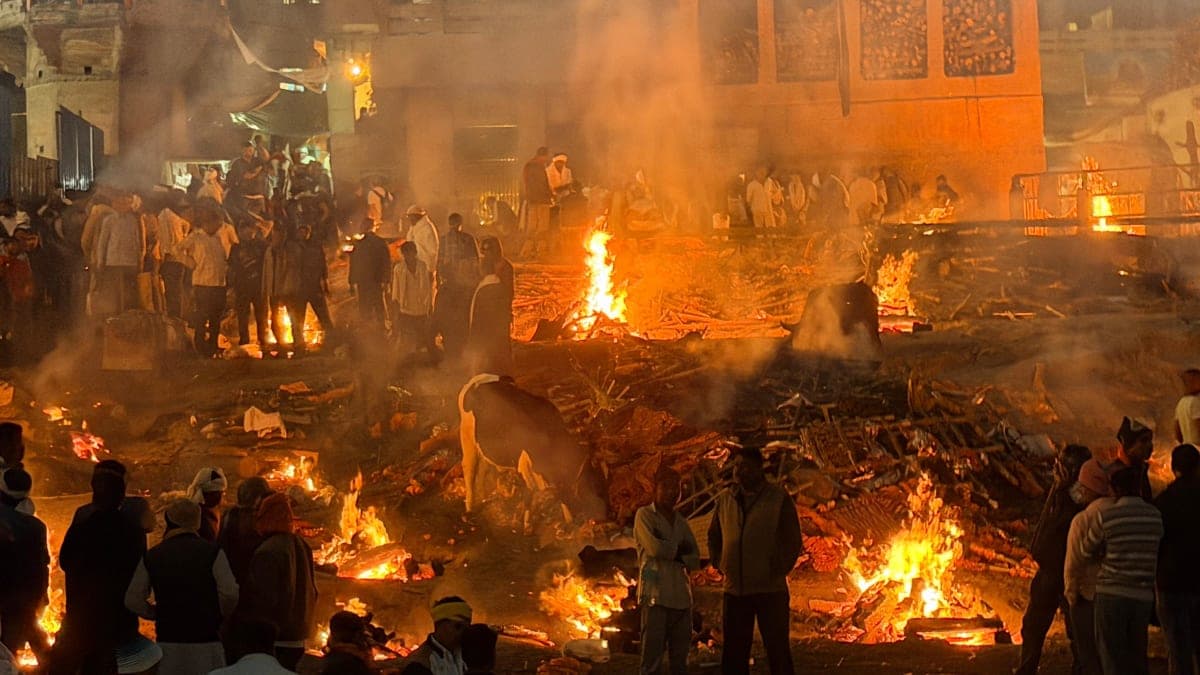 Manikarnika Ghat